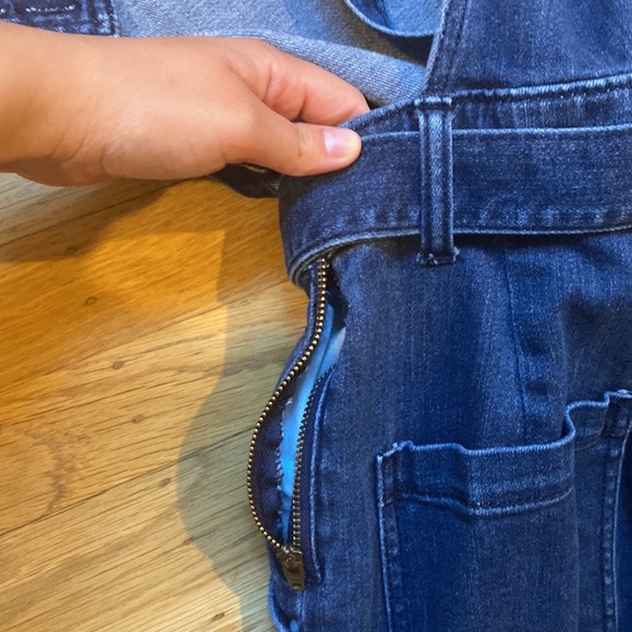 Denim overalls with waist tie and adjustable straps - Picture 4 of 5